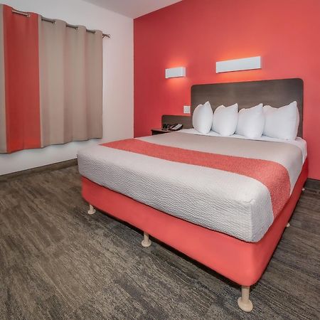 Motel 6-Saskatoon, Sk Экстерьер фото