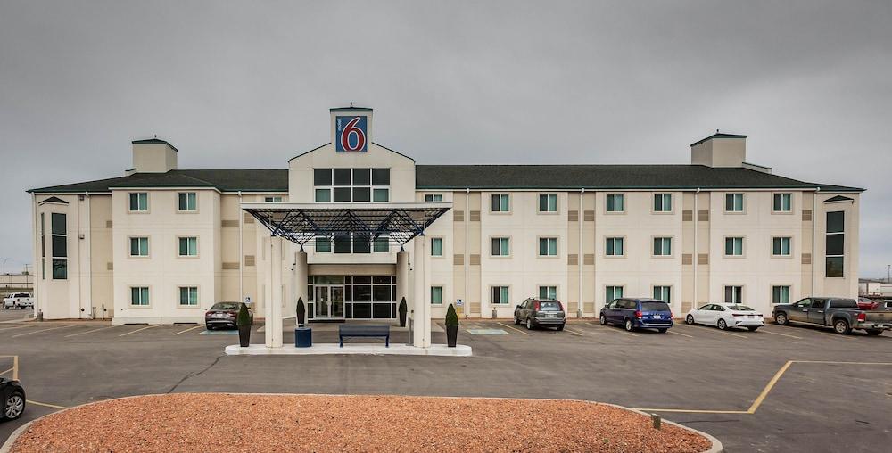 Motel 6-Saskatoon, Sk Экстерьер фото