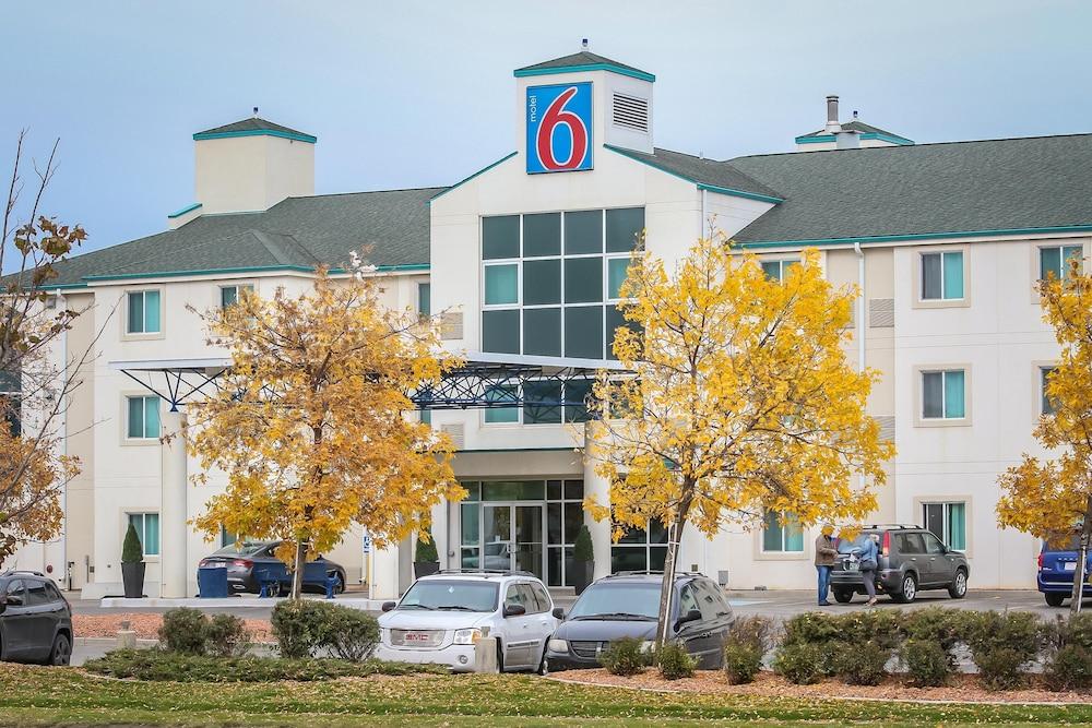 Motel 6-Saskatoon, Sk Экстерьер фото