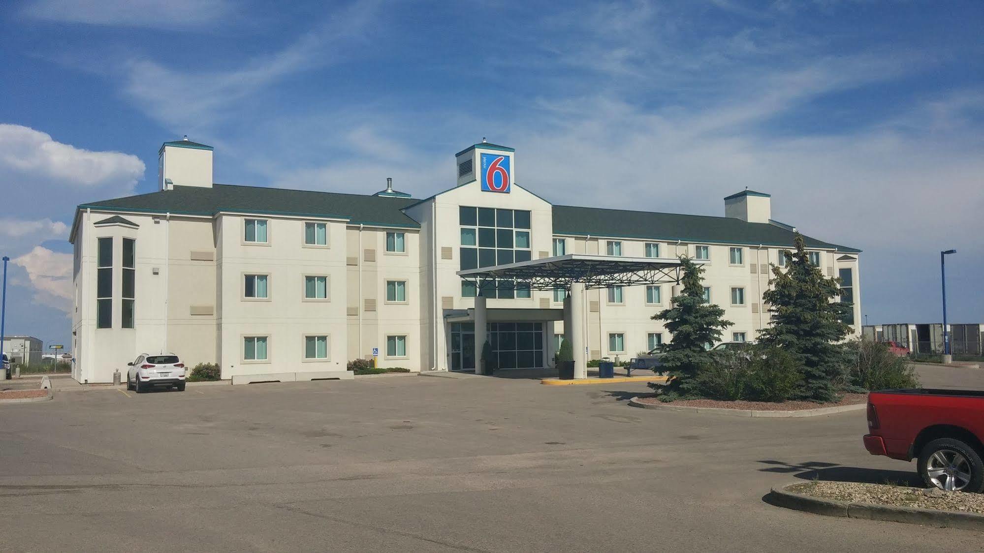 Motel 6-Saskatoon, Sk Экстерьер фото